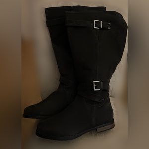 Torrid woman size 12 double buckle black knee high boots